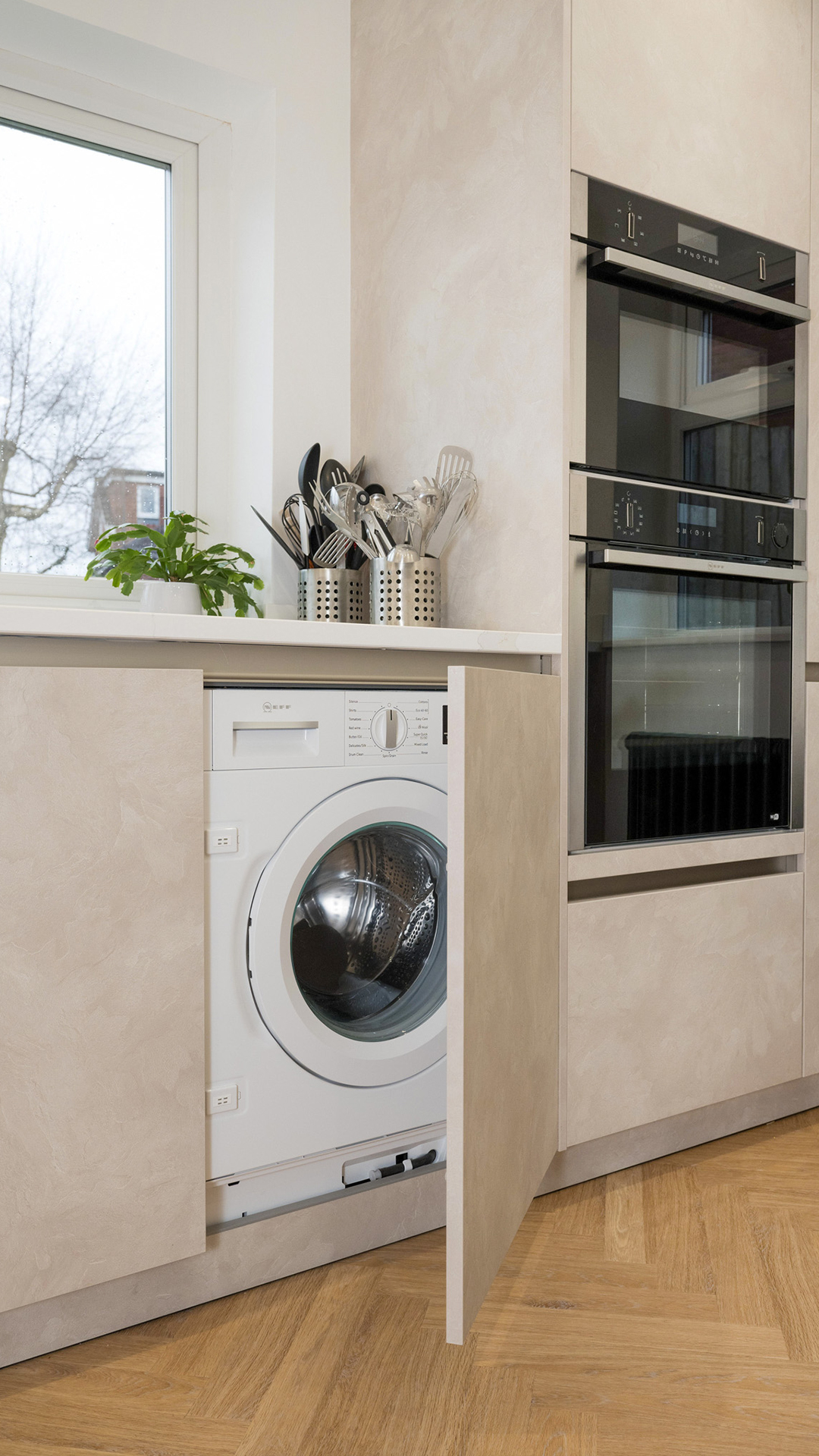 Integrated washing machine