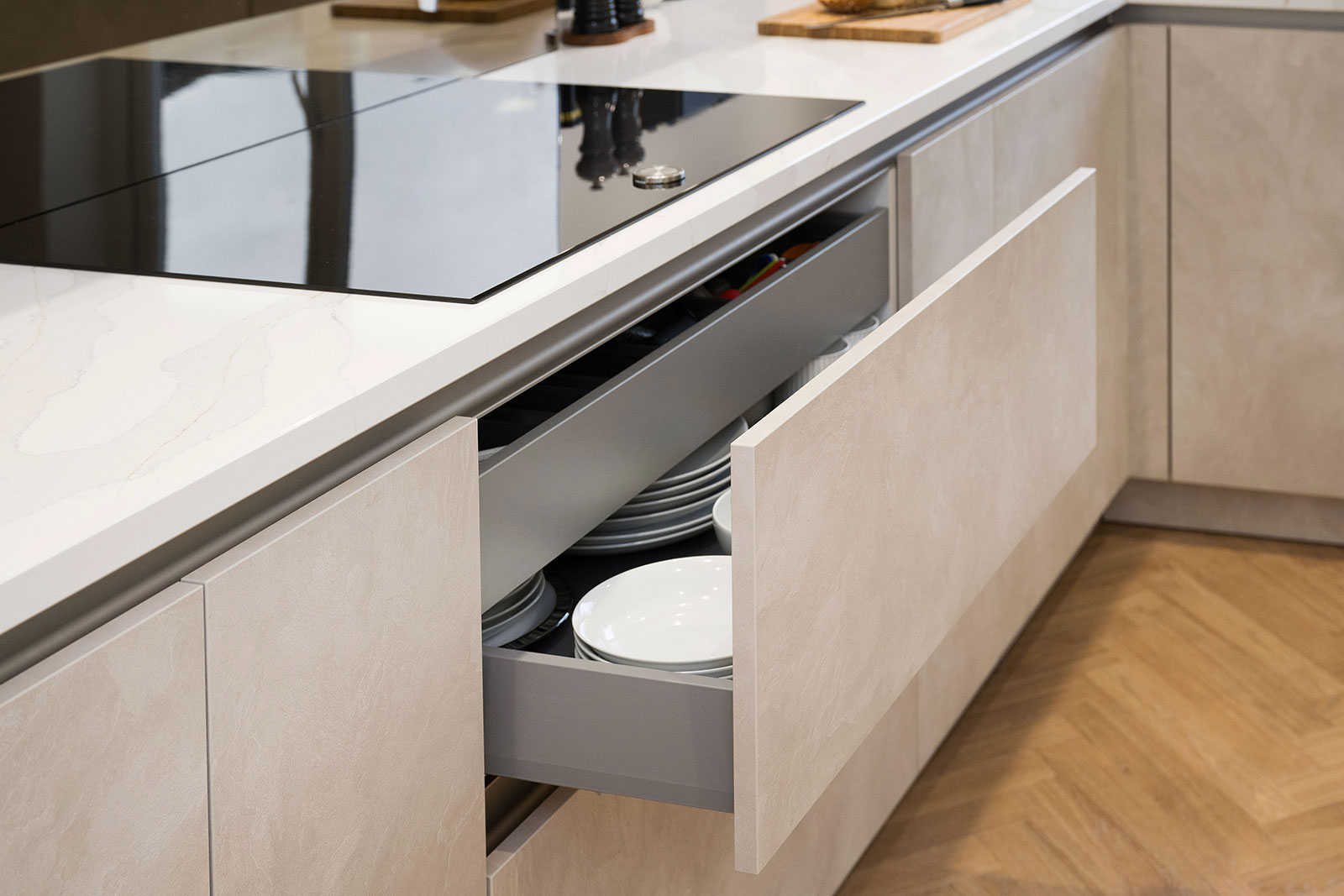 Schuller kitchen drawers
