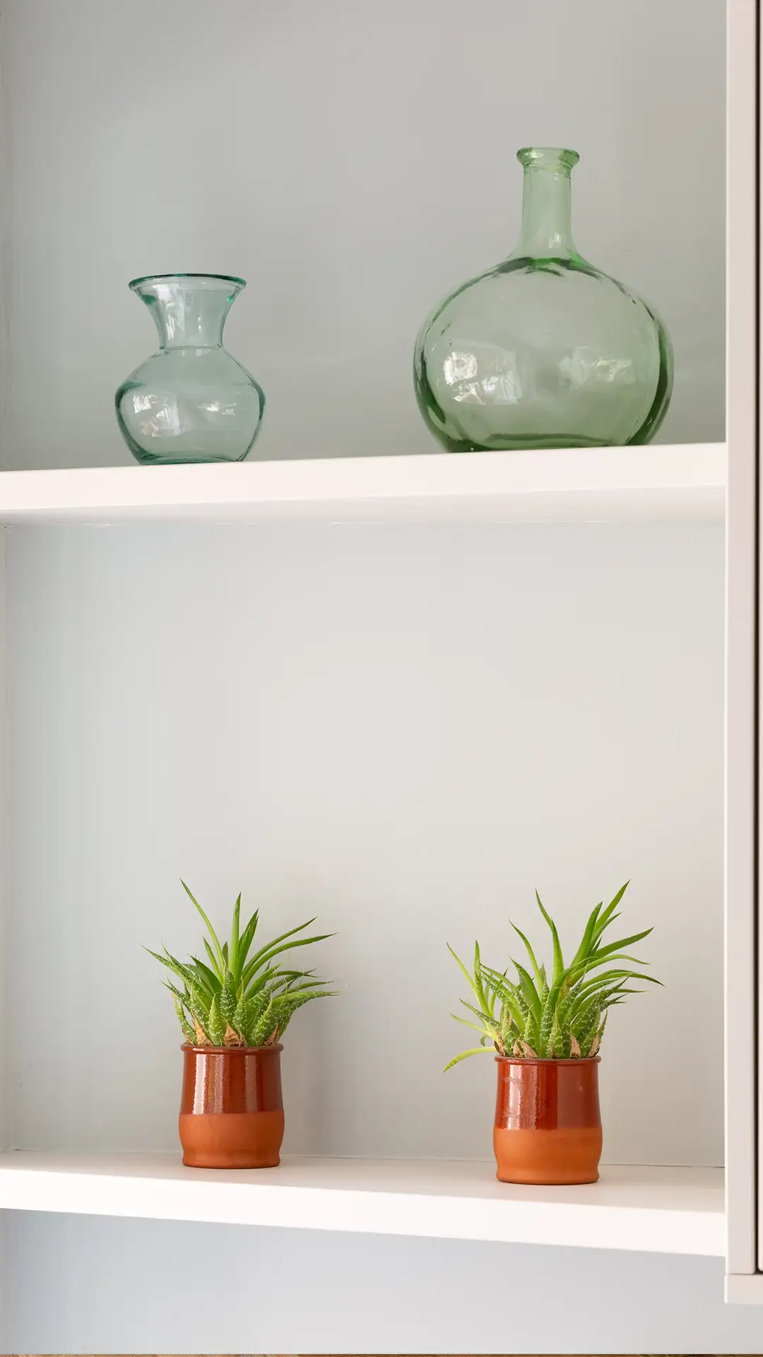 feature shelving feature shelving