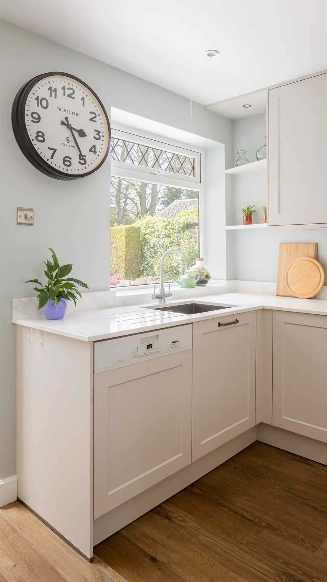 schuller kitchen Seashell White Satin schuller kitchen Seashell White Satin