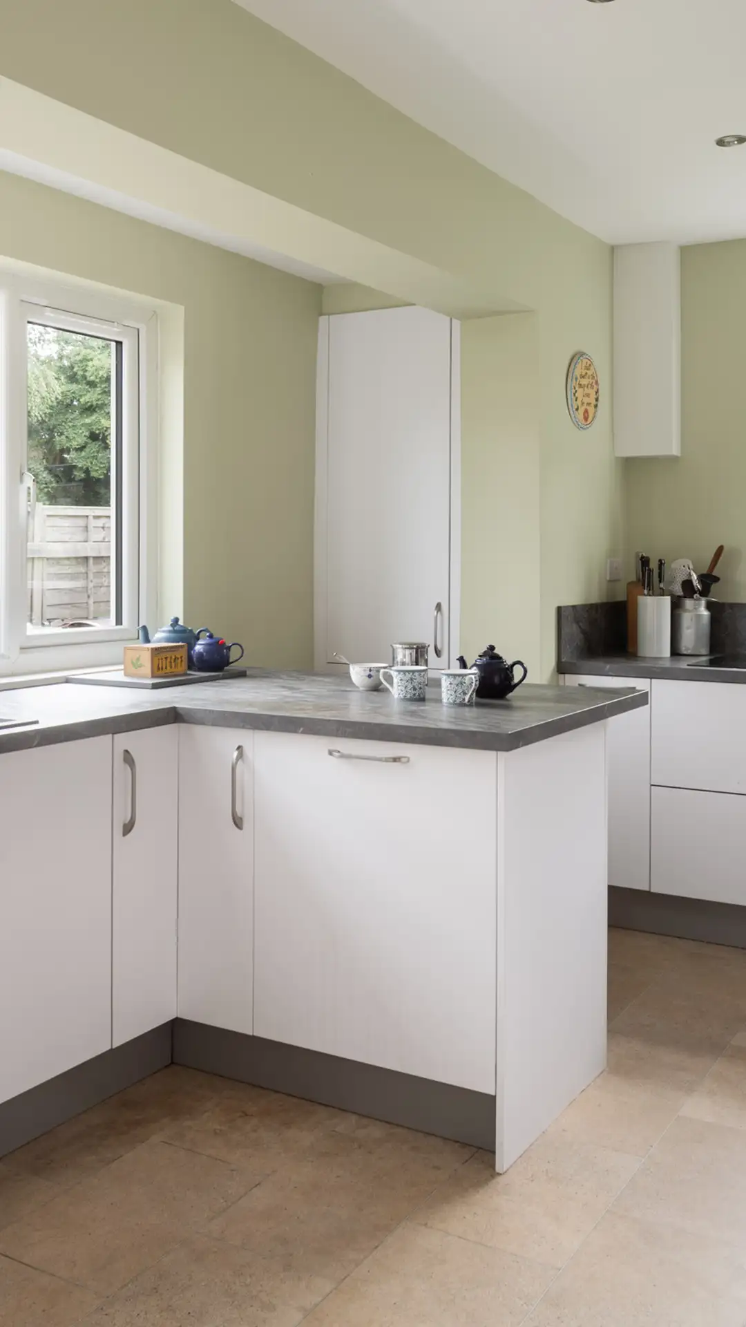 kitchen breakfast bar