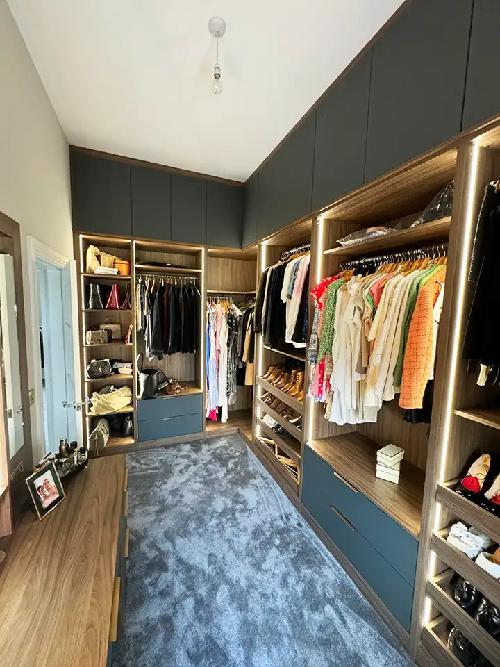 walk in wardrobes leeds walk in wardrobes Leeds