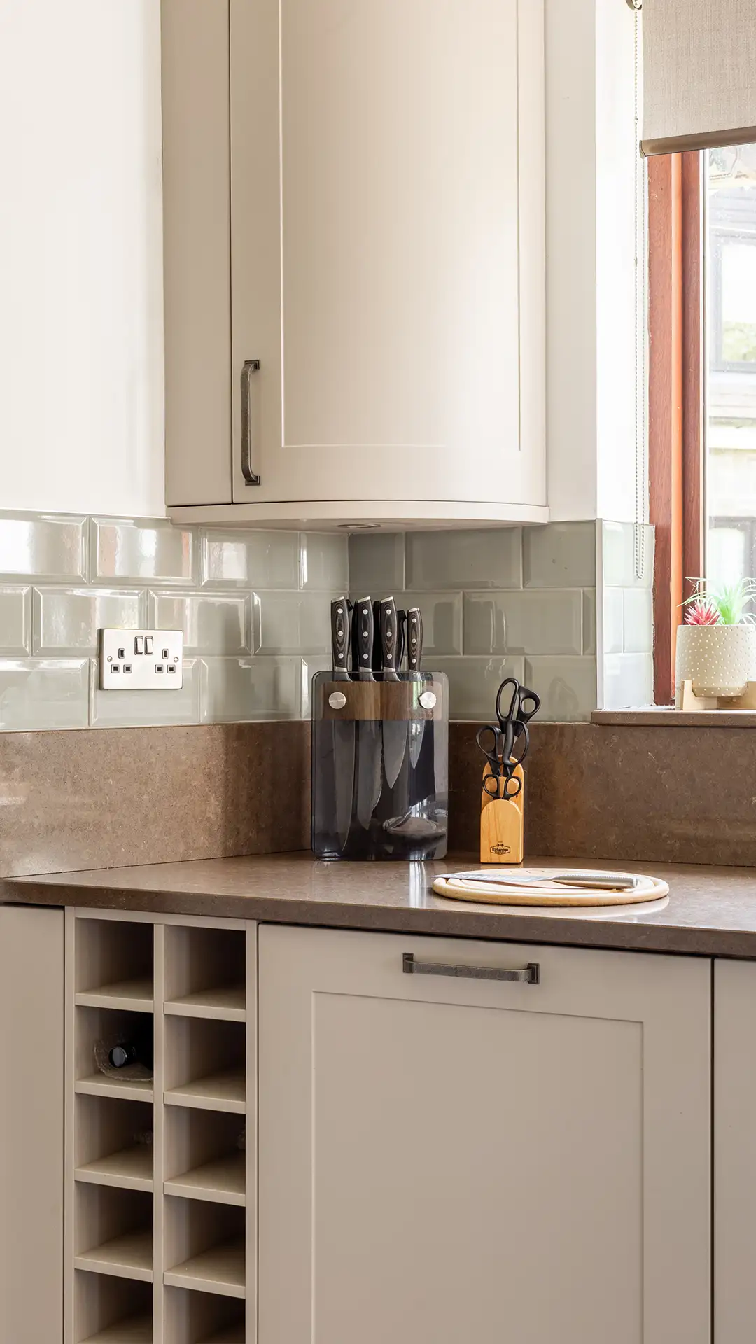 kitchen corner cabinets